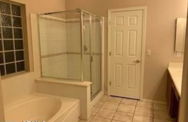 6630 W AVENIDA DEL REY -- Gallery 4