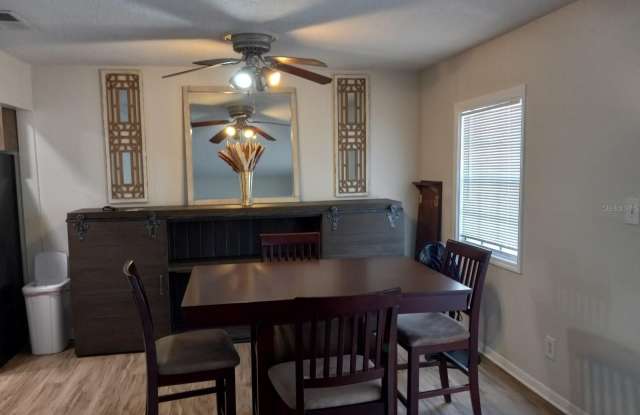 4784 BEACH DRIVE SE Gallery 3