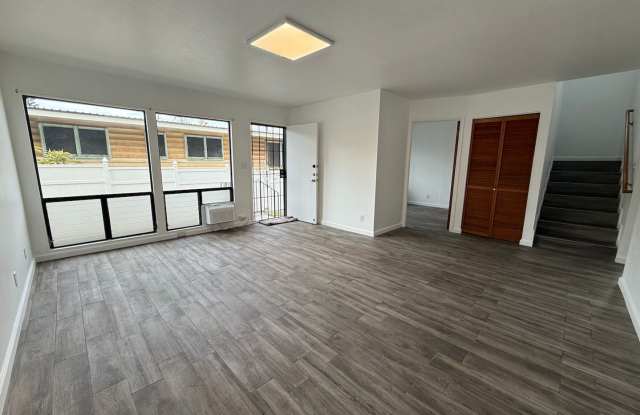 For Rent - 949 8th Ave (front) Gallery 3