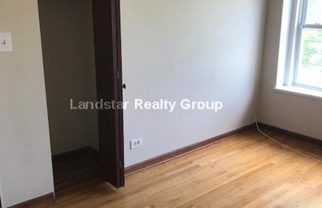 3159 West Argyle photos photos