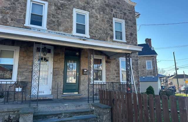 204 ROSEMARY Avenue photos photos