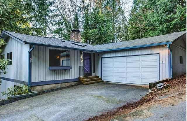 Two Stories of Comfort and Charm in Sudden Valley - Don't miss this 3bd/2b!! photos photos