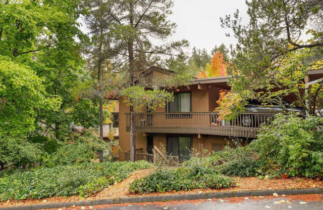 1Bd/1Ba Condo in West Haven/Sylvan w/ Carport  Access to Lounge, Gym, Tennis Court, Pool, and Jacuzzi photos photos