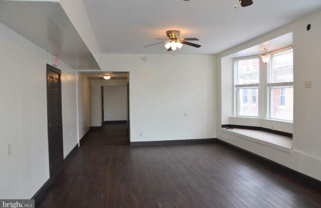 100 N CENTRE Street Gallery 4