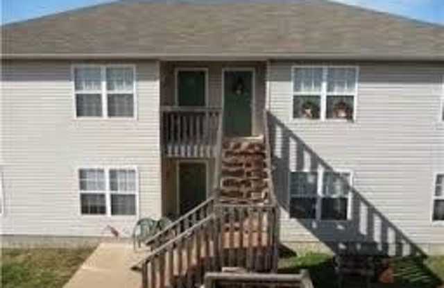 611 Westfield  PL Unit #B photos photos