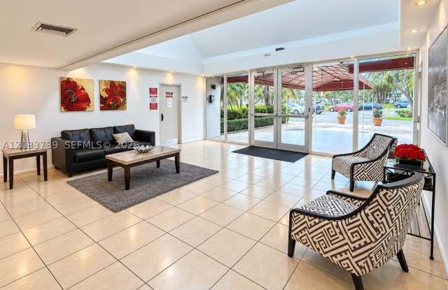 140 Lakeview Dr Gallery 3