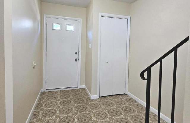 6384 PATIENCE Court Gallery 2