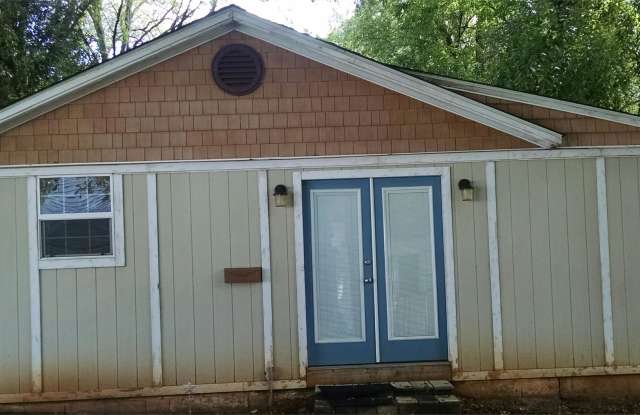 1510 Yancy Avenue - B photos photos