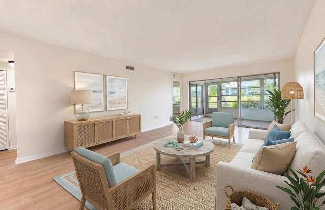 Beautifully Renovated 2 Bed / 2 Bath First-Floor Home in Naples. MOVE-IN READY! photos photos