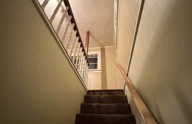 273 Thew Ave Gallery 4