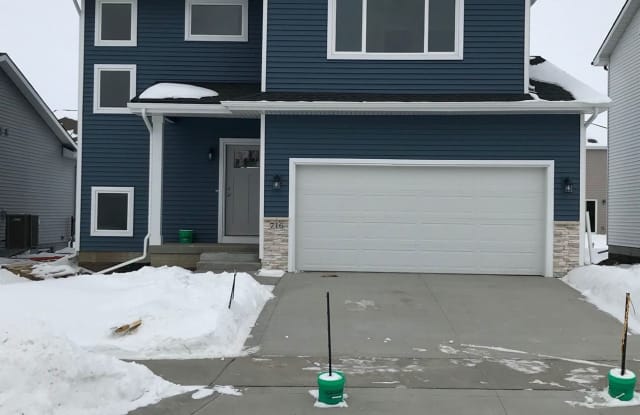 708 1st St NW - 708 1st St NW, Bondurant, IA 50035
