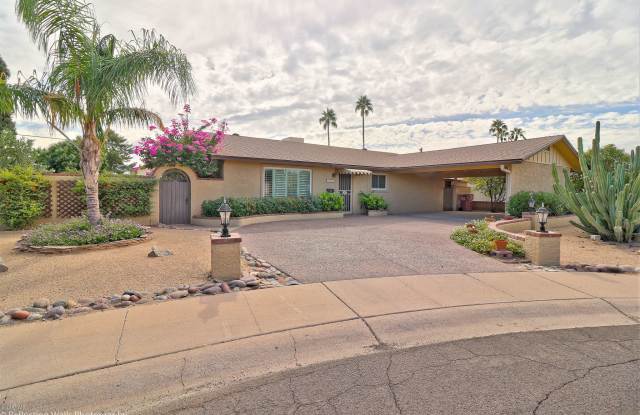 8731 E CITRUS Way Gallery 2