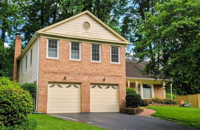 8465 SEVAN COURT - 8465 Sevan Court, Woodburn, VA 22003