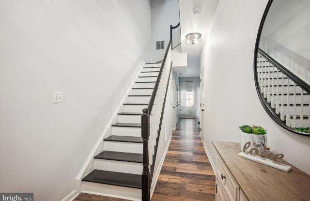 5419 CHIEFTAIN CIRCLE Gallery 4