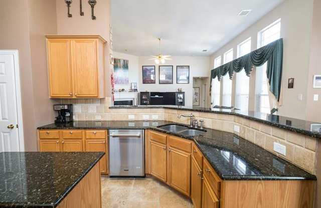 7408 Greenview Drive Gallery 4