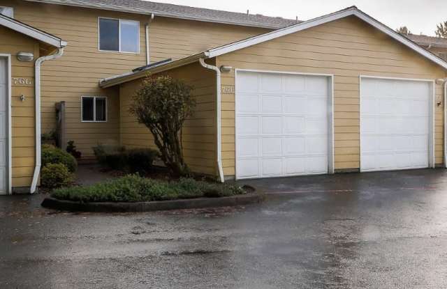 76 Northwest 33rd Place photos photos