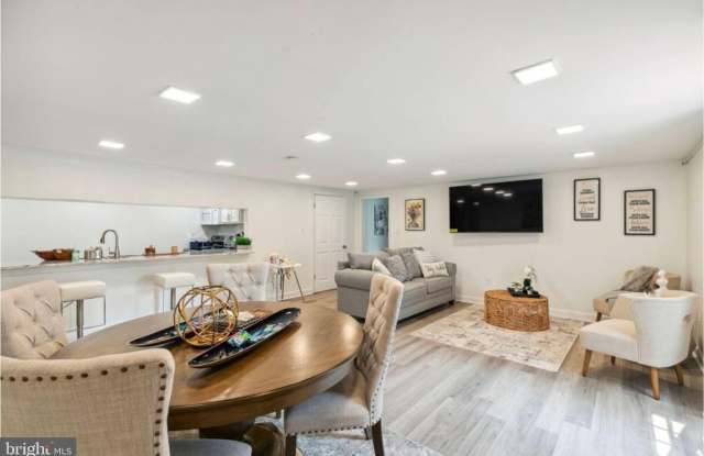 311 OLD RODGERS Road photos photos