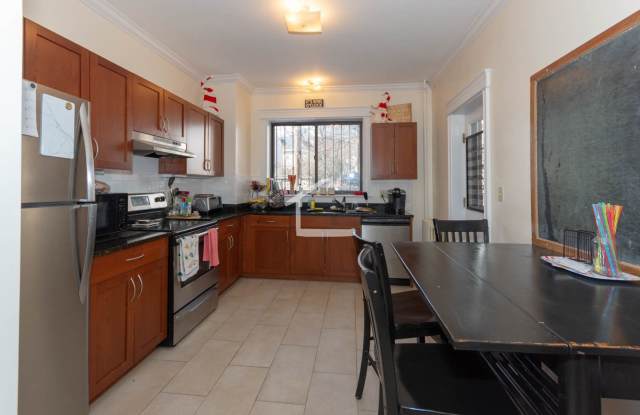 Awesome 4 bed 2 bath in Allston photos photos Awesome 4 bed 2 bath in Allston photos photos