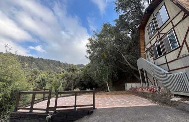 Move-In Ready: Fully Furnished 2-Bedroom Cabin-Style Home with Loft photos photos