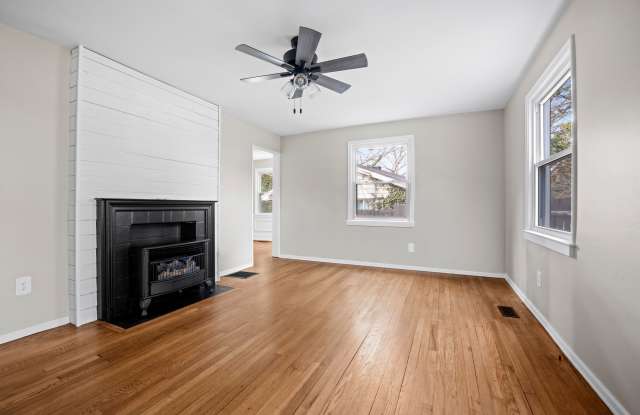 600 Churchill Dr Gallery 3