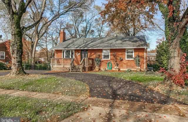 6306 YELLOWSTONE Drive Gallery 2