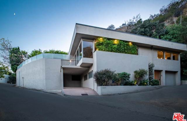 9271 FLICKER Way - 9271 W Flicker Way, Los Angeles, CA 90069