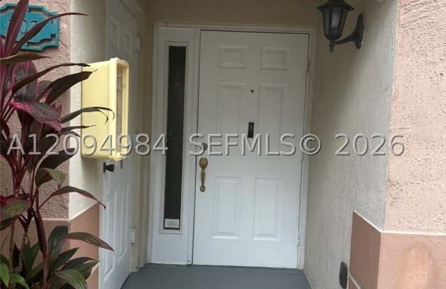 1261 SE 31st Ct Gallery 1