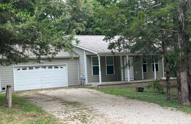 House on 5 acres 3 beds 2.5 baths photos photos House on 5 acres 3 beds 2.5 baths photos photos