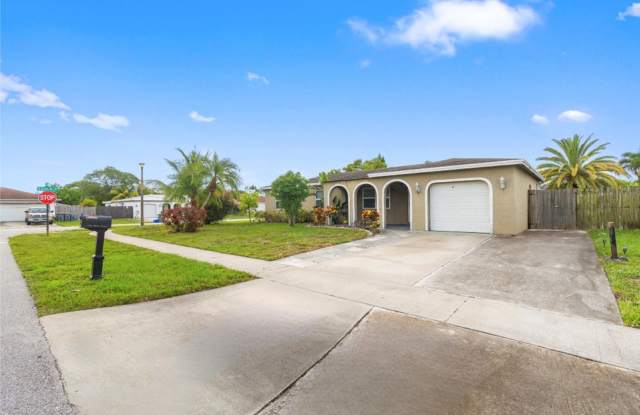 4784 Alfresco Street photos photos