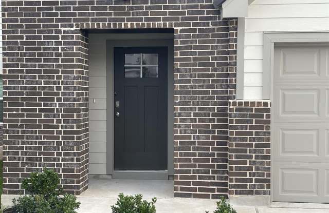 185 Grey Slate Avenue Gallery 1
