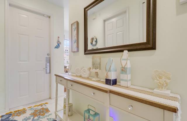 9222 Wentworth Lane Gallery 4