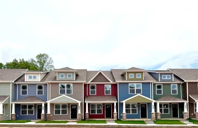 Serene Townhomes - 908 Peaceful Place Gallery 1