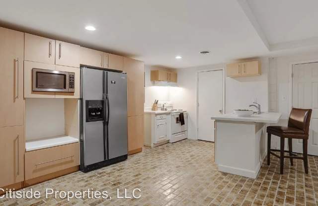 2167 Capehart Pl NE Gallery 4