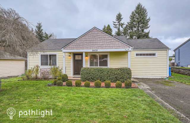 8439 South 19th Street - 8439 South 19th Street, Tacoma, WA 98466