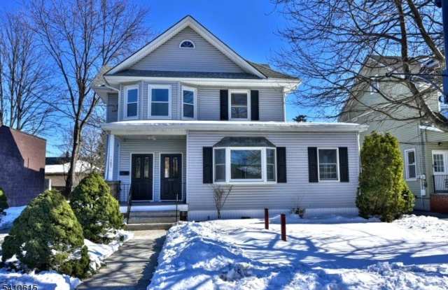 383 Lafayette Ave photos photos