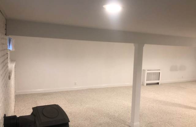 89 Beatrice Avenue - 89 Beatrice Avenue, West Islip, NY 11795