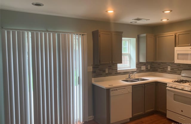 7724 Autumnview Court Gallery 3