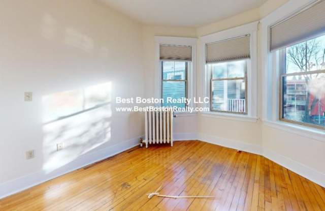 89 Trowbridge St. - 89 Trowbridge Street, Cambridge, MA 02138