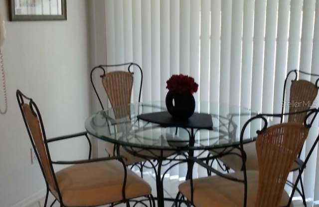 9480 HIGH GATE Drive Gallery 4