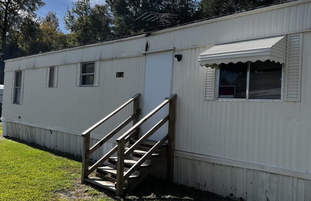 134 Grace ParkLot 18 photos photos