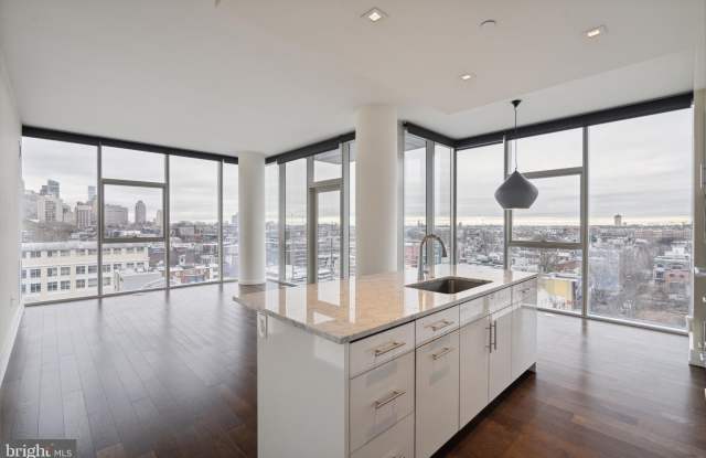 210 S 25TH STREET - 210 South 25th Street, Philadelphia, PA 19103