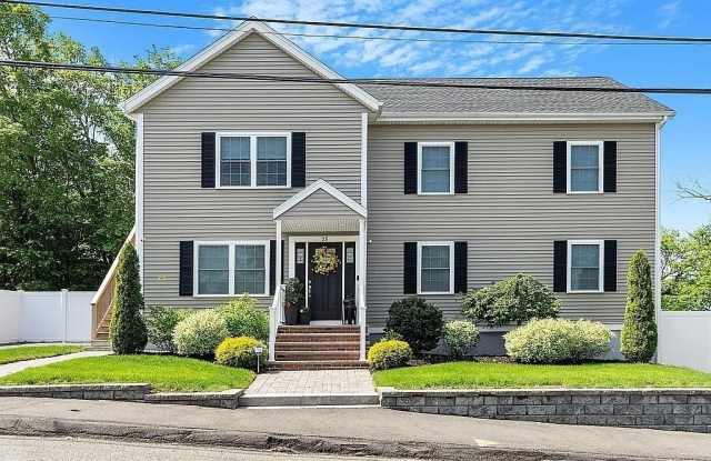 25 Hopkins St - 25 Hopkins Street, Revere, MA 02151