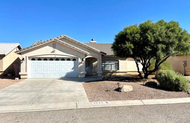 Nice 3 Bedroom 2 Bath Home in Chaparral Mesa! photos photos
