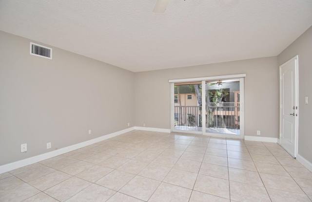 770 SE 2nd Avenue photos photos