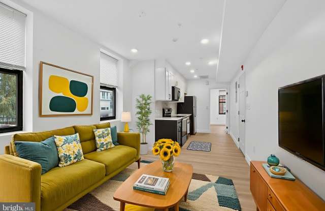 712 N AMERICAN Street unit: 2 photos photos 712 N AMERICAN Street unit: 2 photos photos