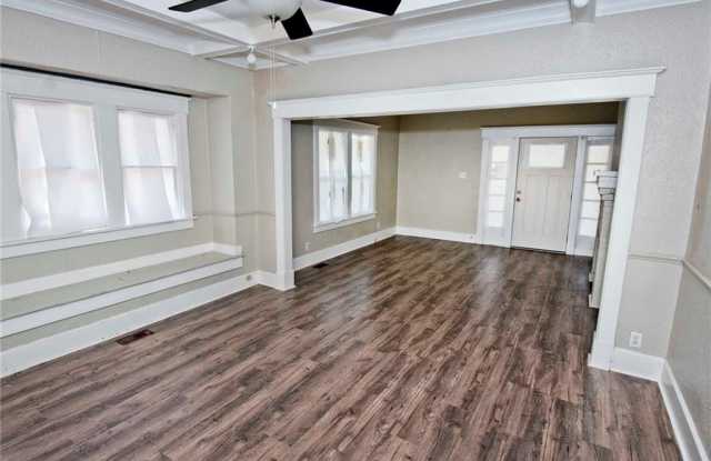 4617 Guilford Avenue Gallery 3