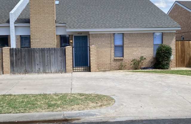 4528 Lanham Street photos photos