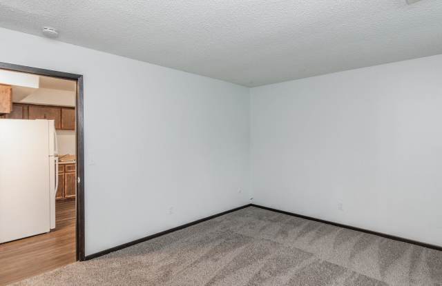Valley View Apartments Gallery 3