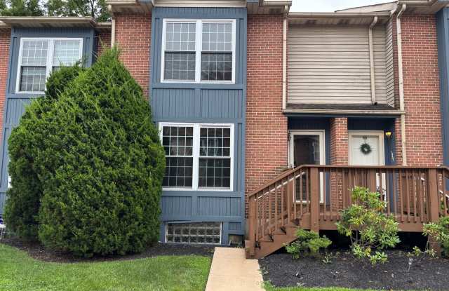 Abbey Lane Townhome 3 Beds 3 Baths!! photos photos