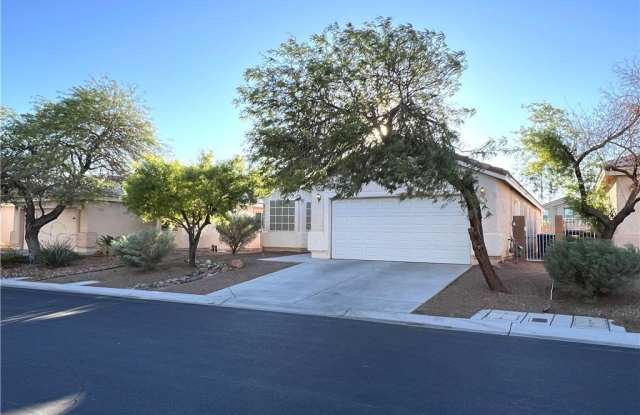 6133 Camden Cove Street Gallery 2